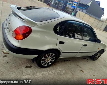 Серый Тойота Королла, объемом двигателя 2 л и пробегом 240 тыс. км за 2850 $, фото 2 на Automoto.ua