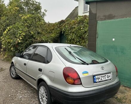 Серый Тойота Королла, объемом двигателя 1.6 л и пробегом 277 тыс. км за 3100 $, фото 2 на Automoto.ua