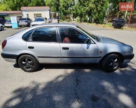 Серый Тойота Королла, объемом двигателя 1.59 л и пробегом 265 тыс. км за 3750 $, фото 2 на Automoto.ua