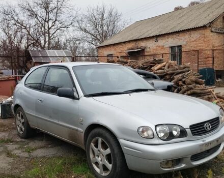 Серый Тойота Королла, объемом двигателя 1.9 л и пробегом 234 тыс. км за 1500 $, фото 1 на Automoto.ua