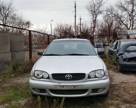 Серый Тойота Королла, объемом двигателя 1.9 л и пробегом 234 тыс. км за 1500 $, фото 2 на Automoto.ua