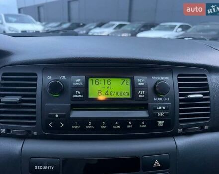Сірий Тойота Королла, об'ємом двигуна 1.4 л та пробігом 253 тис. км за 4540 $, фото 25 на Automoto.ua