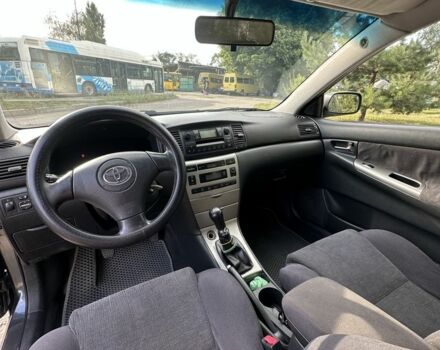 Серый Тойота Королла, объемом двигателя 2 л и пробегом 299 тыс. км за 3999 $, фото 5 на Automoto.ua