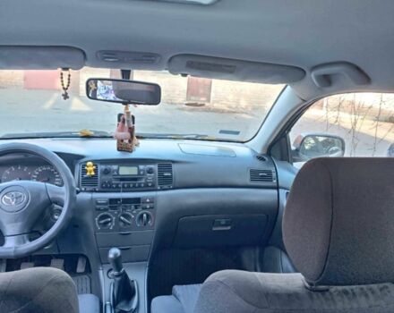 Серый Тойота Королла, объемом двигателя 2 л и пробегом 380 тыс. км за 1908 $, фото 5 на Automoto.ua