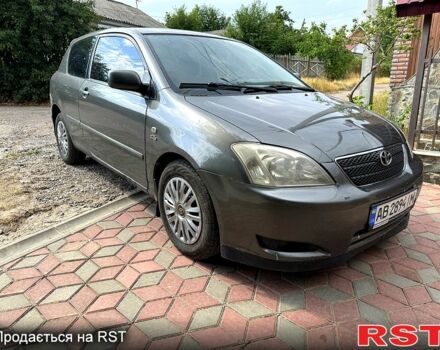 Сірий Тойота Королла, об'ємом двигуна 2 л та пробігом 300 тис. км за 3350 $, фото 6 на Automoto.ua