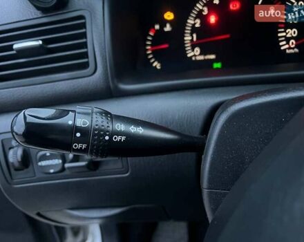 Сірий Тойота Королла, об'ємом двигуна 1.4 л та пробігом 253 тис. км за 4540 $, фото 23 на Automoto.ua