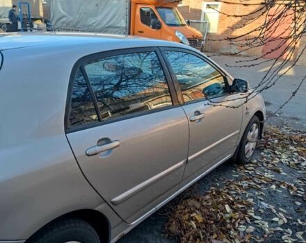 Серый Тойота Королла, объемом двигателя 2 л и пробегом 380 тыс. км за 1908 $, фото 8 на Automoto.ua