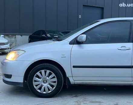 Серый Тойота Королла, объемом двигателя 1.4 л и пробегом 253 тыс. км за 4540 $, фото 2 на Automoto.ua