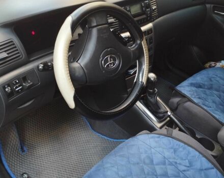 Серый Тойота Королла, объемом двигателя 2 л и пробегом 221 тыс. км за 4000 $, фото 2 на Automoto.ua