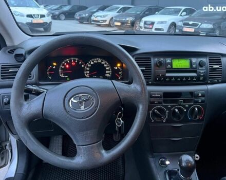 Серый Тойота Королла, объемом двигателя 1.4 л и пробегом 253 тыс. км за 4540 $, фото 21 на Automoto.ua