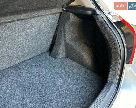 Серый Тойота Королла, объемом двигателя 1.6 л и пробегом 130 тыс. км за 5300 $, фото 59 на Automoto.ua