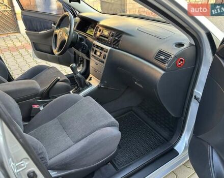 Серый Тойота Королла, объемом двигателя 1.6 л и пробегом 130 тыс. км за 5300 $, фото 48 на Automoto.ua