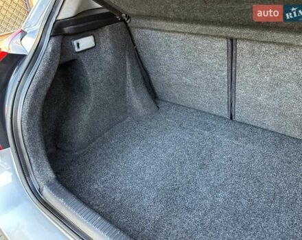 Серый Тойота Королла, объемом двигателя 1.6 л и пробегом 130 тыс. км за 5300 $, фото 54 на Automoto.ua