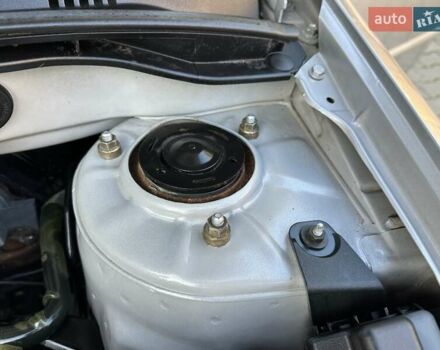 Серый Тойота Королла, объемом двигателя 1.6 л и пробегом 130 тыс. км за 5300 $, фото 61 на Automoto.ua