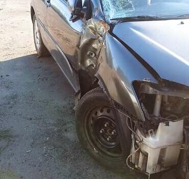 Серый Тойота Королла, объемом двигателя 2 л и пробегом 392 тыс. км за 2100 $, фото 12 на Automoto.ua