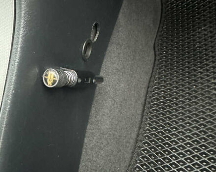 Серый Тойота Королла, объемом двигателя 1.59 л и пробегом 211 тыс. км за 5500 $, фото 20 на Automoto.ua