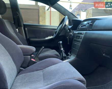 Серый Тойота Королла, объемом двигателя 2 л и пробегом 328 тыс. км за 4350 $, фото 7 на Automoto.ua