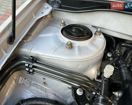 Серый Тойота Королла, объемом двигателя 1.6 л и пробегом 130 тыс. км за 5300 $, фото 60 на Automoto.ua