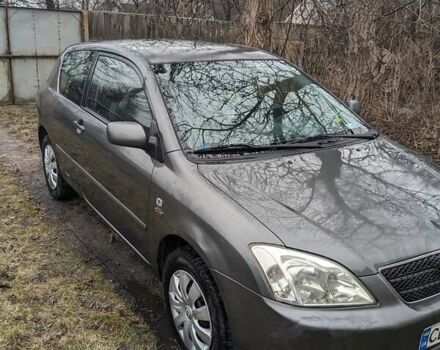 Серый Тойота Королла, объемом двигателя 2 л и пробегом 356 тыс. км за 3800 $, фото 1 на Automoto.ua
