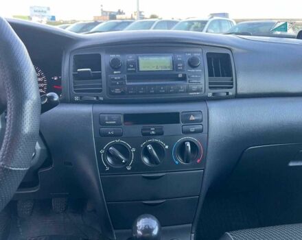 Сірий Тойота Королла, об'ємом двигуна 1.6 л та пробігом 270 тис. км за 4490 $, фото 23 на Automoto.ua