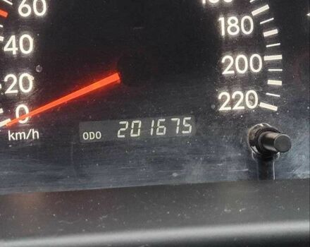 Сірий Тойота Королла, об'ємом двигуна 1.6 л та пробігом 201 тис. км за 3600 $, фото 9 на Automoto.ua