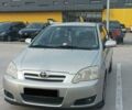Сірий Тойота Королла, об'ємом двигуна 2 л та пробігом 295 тис. км за 5000 $, фото 1 на Automoto.ua