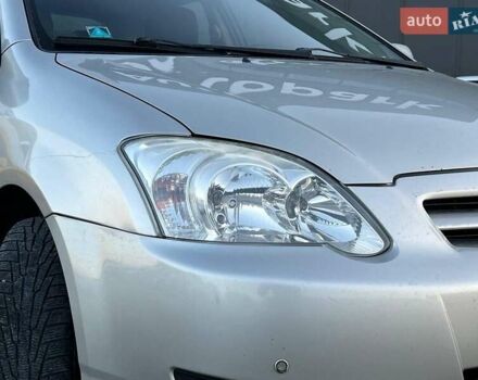 Сірий Тойота Королла, об'ємом двигуна 1.6 л та пробігом 270 тис. км за 4490 $, фото 12 на Automoto.ua