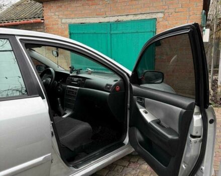 Сірий Тойота Королла, об'ємом двигуна 1.6 л та пробігом 201 тис. км за 3600 $, фото 10 на Automoto.ua