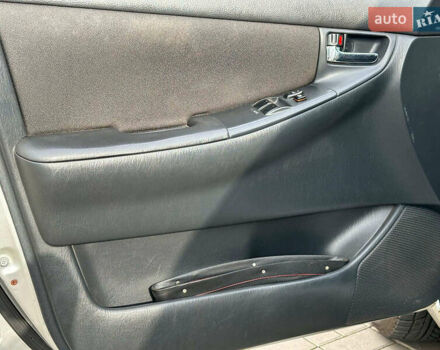 Серый Тойота Королла, объемом двигателя 1.4 л и пробегом 252 тыс. км за 6490 $, фото 7 на Automoto.ua