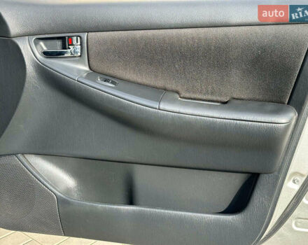Серый Тойота Королла, объемом двигателя 1.4 л и пробегом 252 тыс. км за 6490 $, фото 19 на Automoto.ua