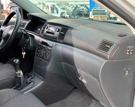 Серый Тойота Королла, объемом двигателя 1.4 л и пробегом 252 тыс. км за 6490 $, фото 22 на Automoto.ua