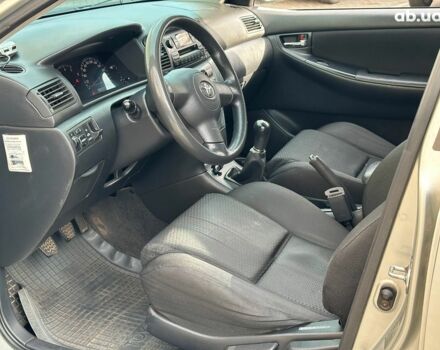 Серый Тойота Королла, объемом двигателя 1.4 л и пробегом 252 тыс. км за 6490 $, фото 9 на Automoto.ua