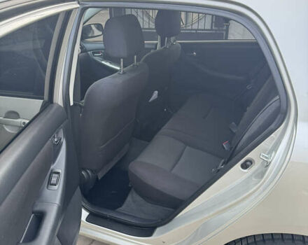 Серый Тойота Королла, объемом двигателя 1.36 л и пробегом 265 тыс. км за 7750 $, фото 4 на Automoto.ua