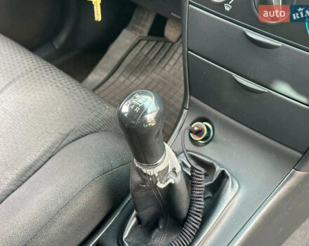 Серый Тойота Королла, объемом двигателя 1.4 л и пробегом 252 тыс. км за 6490 $, фото 20 на Automoto.ua
