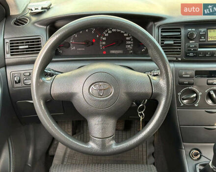 Серый Тойота Королла, объемом двигателя 1.4 л и пробегом 252 тыс. км за 6490 $, фото 15 на Automoto.ua