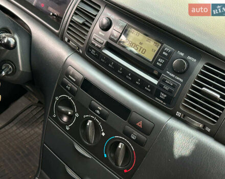 Серый Тойота Королла, объемом двигателя 1.4 л и пробегом 252 тыс. км за 6490 $, фото 21 на Automoto.ua