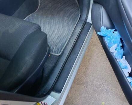 Серый Тойота Королла, объемом двигателя 1.6 л и пробегом 156 тыс. км за 5700 $, фото 5 на Automoto.ua