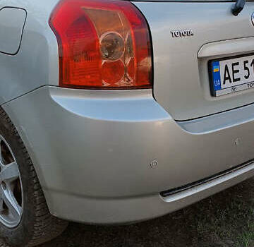 Сірий Тойота Королла, об'ємом двигуна 1.4 л та пробігом 150 тис. км за 6000 $, фото 2 на Automoto.ua