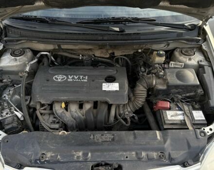 Сірий Тойота Королла, об'ємом двигуна 1.6 л та пробігом 230 тис. км за 4800 $, фото 7 на Automoto.ua