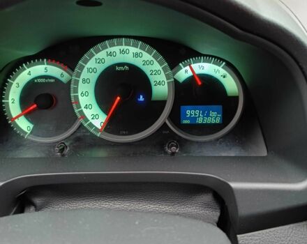 Серый Тойота Королла, объемом двигателя 2.2 л и пробегом 184 тыс. км за 7100 $, фото 7 на Automoto.ua