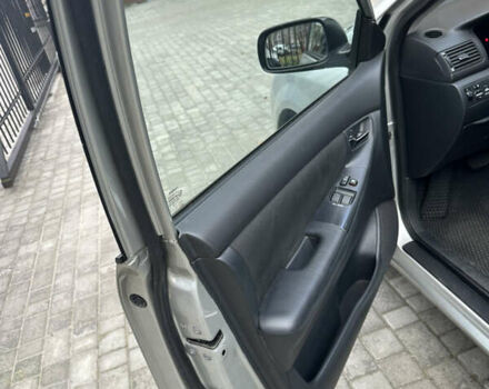 Серый Тойота Королла, объемом двигателя 1.6 л и пробегом 168 тыс. км за 6200 $, фото 8 на Automoto.ua