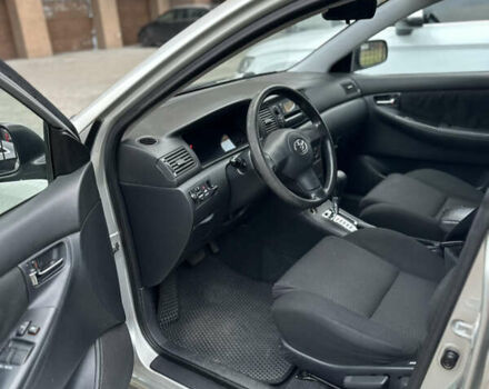 Серый Тойота Королла, объемом двигателя 1.6 л и пробегом 168 тыс. км за 6200 $, фото 11 на Automoto.ua