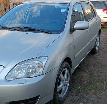 Сірий Тойота Королла, об'ємом двигуна 1.4 л та пробігом 150 тис. км за 6000 $, фото 1 на Automoto.ua