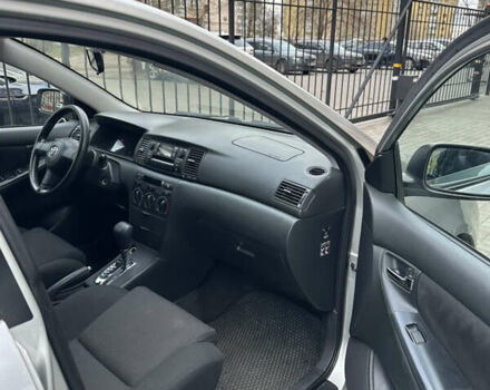 Серый Тойота Королла, объемом двигателя 1.6 л и пробегом 168 тыс. км за 6200 $, фото 10 на Automoto.ua