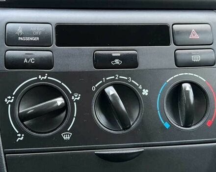 Сірий Тойота Королла, об'ємом двигуна 1.6 л та пробігом 142 тис. км за 5750 $, фото 12 на Automoto.ua