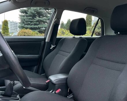 Сірий Тойота Королла, об'ємом двигуна 1.6 л та пробігом 142 тис. км за 5750 $, фото 8 на Automoto.ua