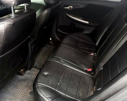 Сірий Тойота Королла, об'ємом двигуна 1.6 л та пробігом 195 тис. км за 4000 $, фото 5 на Automoto.ua