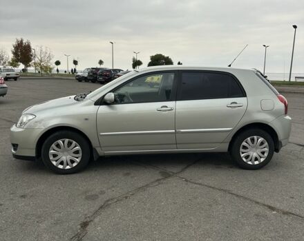 Серый Тойота Королла, объемом двигателя 1.6 л и пробегом 168 тыс. км за 6300 $, фото 2 на Automoto.ua