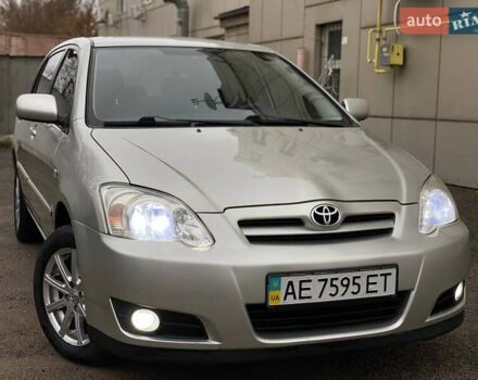 Серый Тойота Королла, объемом двигателя 1.6 л и пробегом 187 тыс. км за 6200 $, фото 2 на Automoto.ua