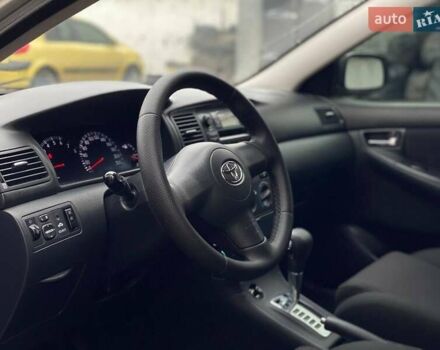 Серый Тойота Королла, объемом двигателя 1.6 л и пробегом 187 тыс. км за 6200 $, фото 11 на Automoto.ua